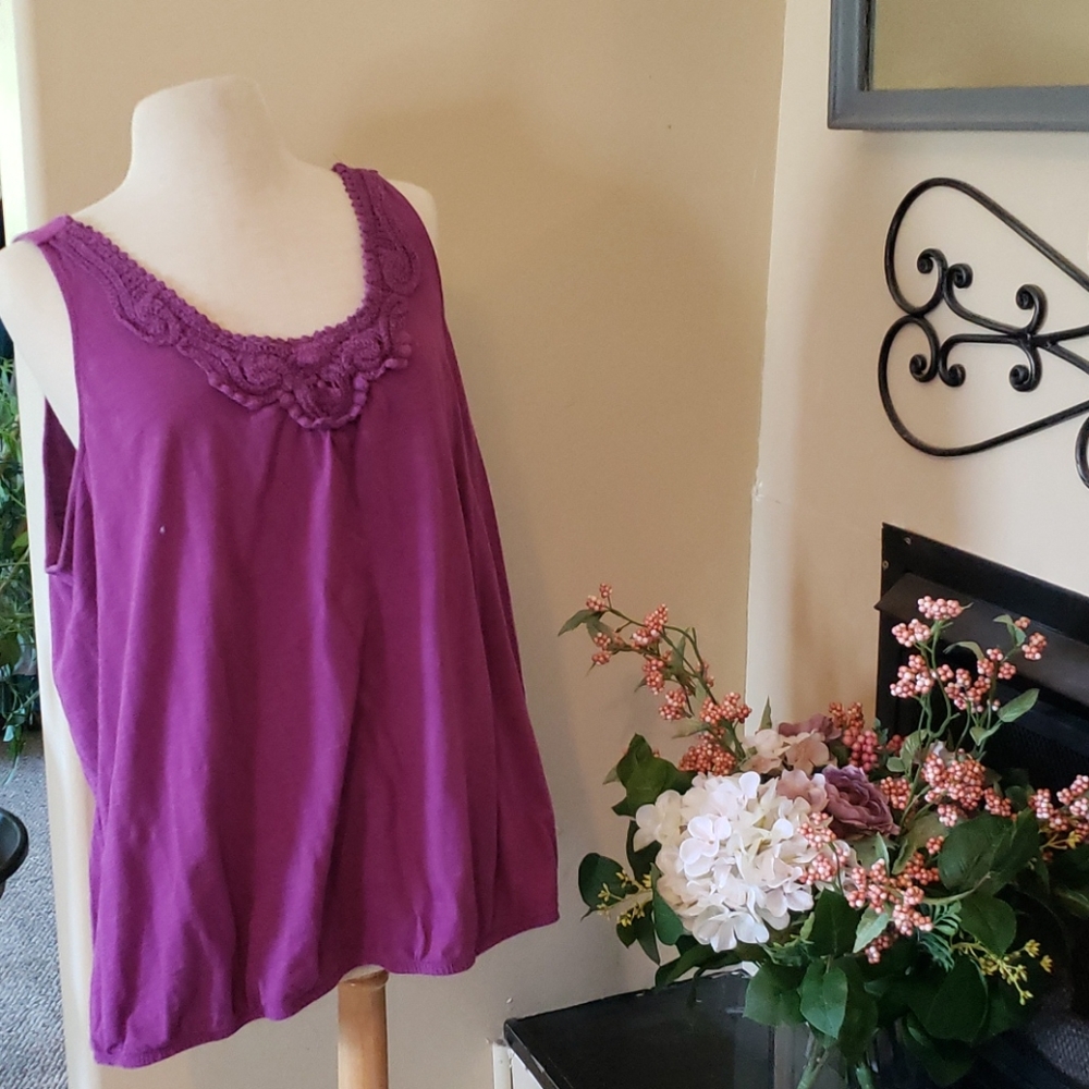 Women plus size shirt